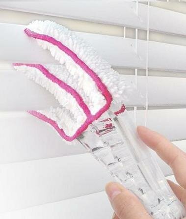 Fuzzy Wuzzy Blind Cleaner